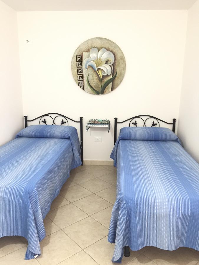 Casa Vacanza Zia Dani Castro  Kültér fotó